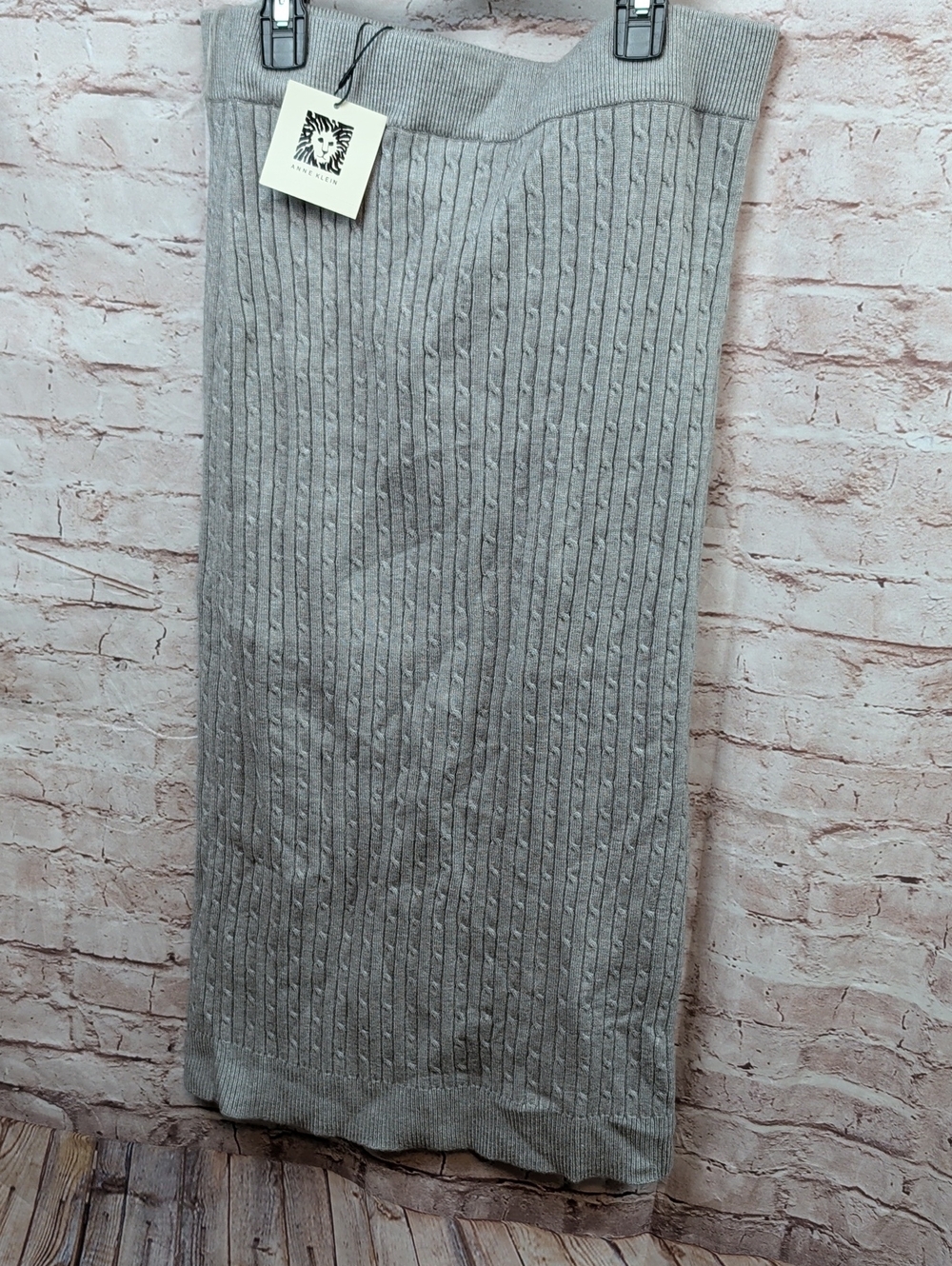 Anne Klein Knit Maxi Skirt  Light Gray Medium New Nwt